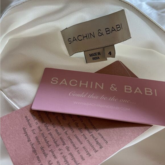 NWT Anthropologie Sachin & Babi Dova Puffed One-Shoulder Bow Wrap Mini Dress - Picture 6 of 16